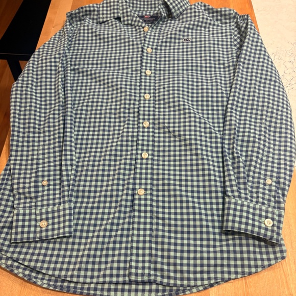 Vineyard Vines Boys' Gingham Plaid Button-Down Shirt – Size L (16) - Picture 2 of 6